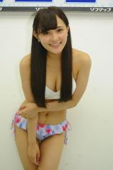 英里香 歯科助手からグラビアイドルに華麗に変身!