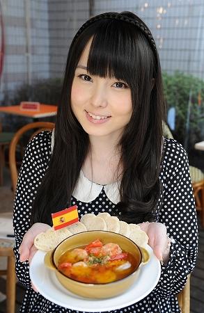 世界の料理を味比べ!! ワールドグルメハンター齋藤めぐみ 第2回 エビとトマトのアビージョ