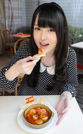 世界の料理を味比べ!! ワールドグルメハンター齋藤めぐみ 第2回 エビとトマトのアビージョ