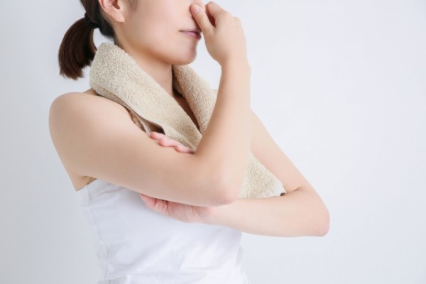 面識のない女性につきまとった28歳男に罰金50万円 犯行理由は、「臭い」と言われたから?