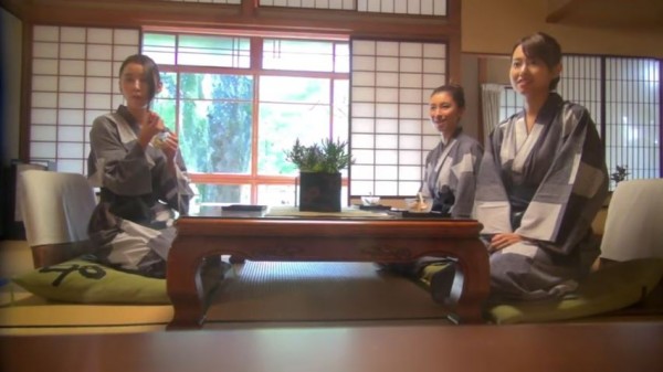 湯上がり美女も大興奮! 衝撃の温泉ドッキリ動画公開