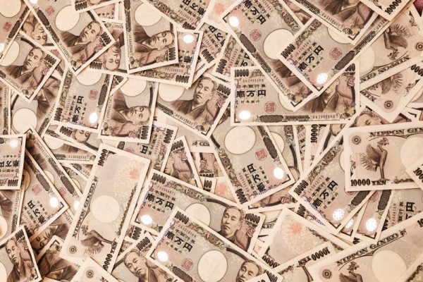 巨人の優勝、ミスチルのCD? 手軽に1千万円が狙える『ミニロト』、実際に当選した“数字選び”