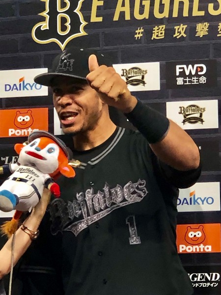 オリックス、夏の陣最終日に元近鉄ブライアント氏登場!“後輩”モヤと対面へ