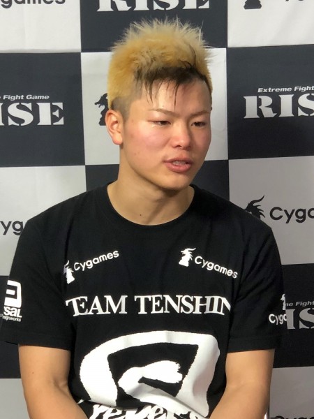 那須川天心、内藤を返り討ちも「3年間ありがとう」に涙。「次はメイウェザー倒す!」