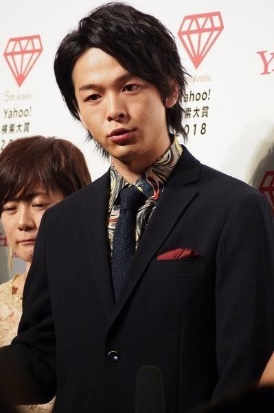 中村倫也が表紙の雑誌、わずか3日で増刷に 適応力の高さは現場でも人気