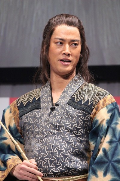 桐谷健太、紅白出場を松田翔太と濱田岳に感謝