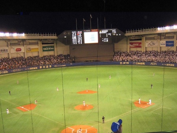 16球団構想再燃?ロッテ入場者100万人突破でも消えない買収説