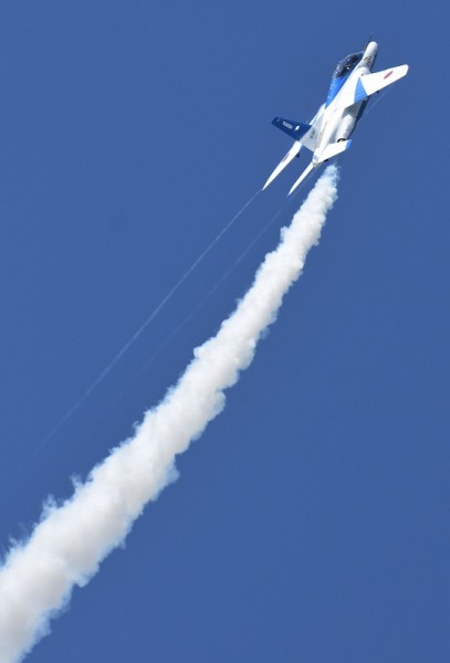 松島基地航空祭、14年ぶりアメリカ空軍のF16デモフライトチームも登場