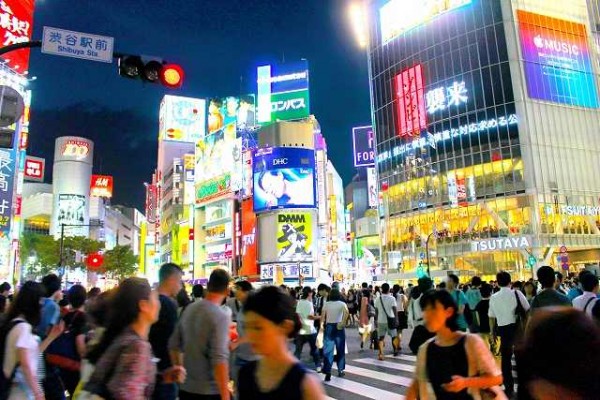 渋谷区、“ハロウィーンの飲酒禁止条例”を導入の方針 賛同意見が多い中、反対の声を上げる人も