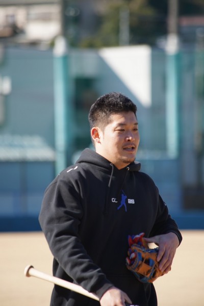 【DeNA】「憧れの松坂さんと対戦したい」“電撃婚”筒香が自主トレ公開