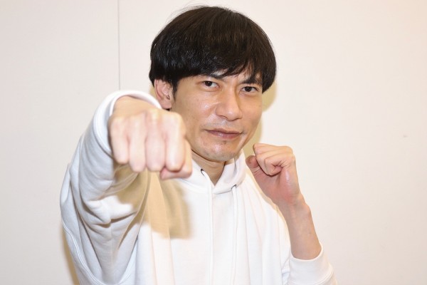 インパルス・板倉、芸人活動に“疲れた”? 初の原作担当漫画は、超爽快なクライムヒーロー物語!