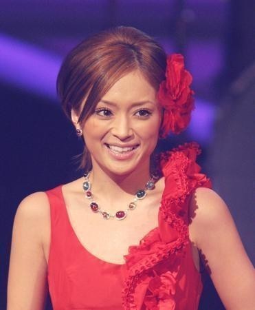 紗栄子、浜崎あゆみ…災害支援しても叩かれてしまう芸能人