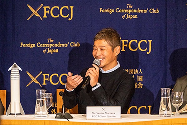 フォロワー数3位に ZOZO前澤社長のお年玉企画、既に第二弾を計画? 弁護士に今回の騒動を聞いた