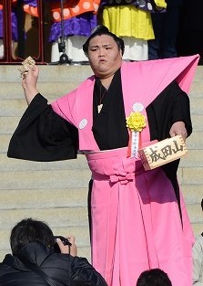 今年も続く「敢闘精神あふれる力士」アンケート 初場所の登場回数トップ3は?【幕内編】