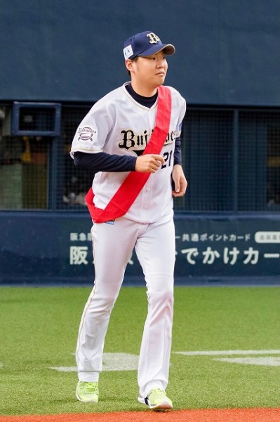オリックスからFAの西勇輝、阪神が契約合意を発表!糸井嘉男と再びチームメイトに!
