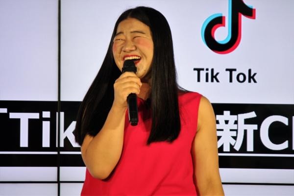 当人同士が遊びすぎ! ガンバレルーヤよしことミキ亜生の交際報道否定に「女優かよ」と総ツッコミ