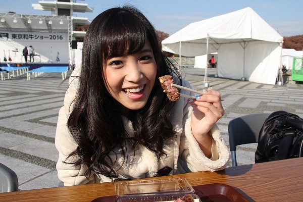 スプリングChubit・山下春花 初の松阪牛を堪能