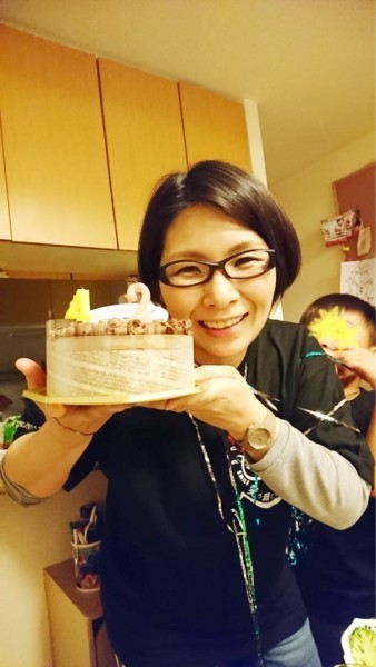 「将来詐欺集団のリーダー格に…」くわばたりえ、息子の悩み吐露で批判殺到“本人が見たら傷つく”