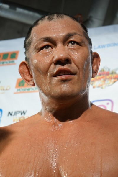 鈴木みのるがデビュー30周年無料野外フェスでオカダ・カズチカと一騎打ち!