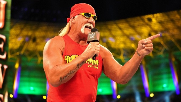 “超人”ハルク・ホーガンが約3年ぶりにWWE復帰!