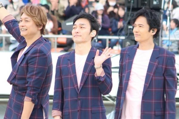 吉本興業の騒動でスルーされた元SMAP3人“地上波復帰計画”