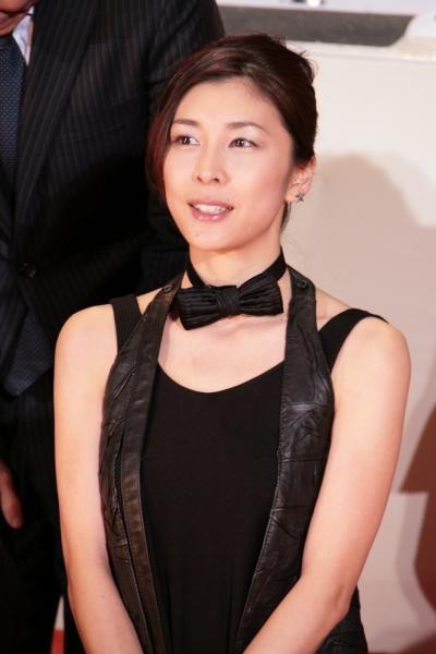 竹内結子 本誌スクープ的中! 年下俳優と電撃婚に妊娠説