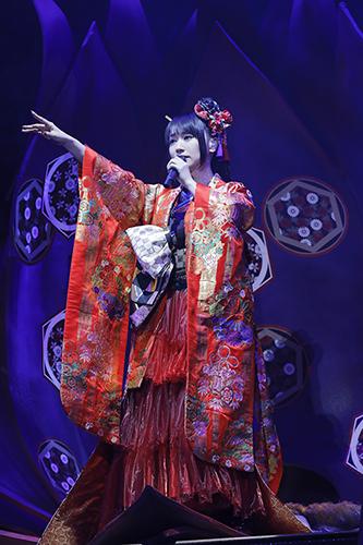 水樹奈々・7年ぶりとなった冬の全国ツアーファイナル公演公式レポート