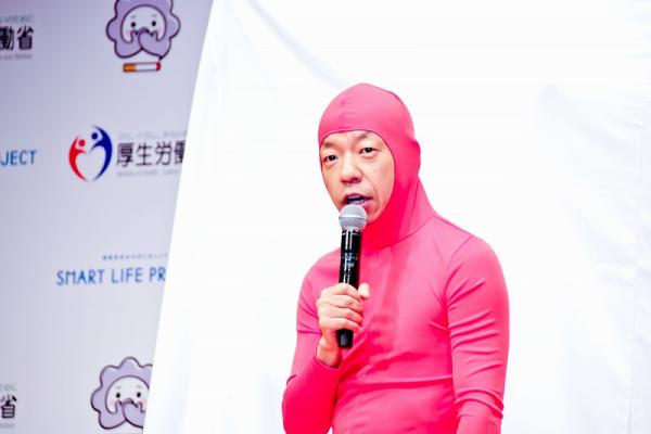 小峠、ヘビースモーカーの相方・西村に「タバコも芸能界もやめて
