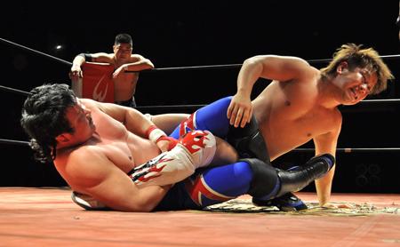 「伝説の漢(おとこ)」中野巽耀、ガッツワールドのリングで復活! UWF魂を植えつけられたSTYLE-E勢!