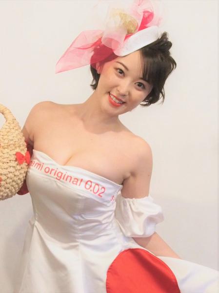 初ドラマが“血みどろで鉄パイプ”!? グラビアも女優もこなす忍野さら、「サガミオリジナル002宣伝大使」に就任