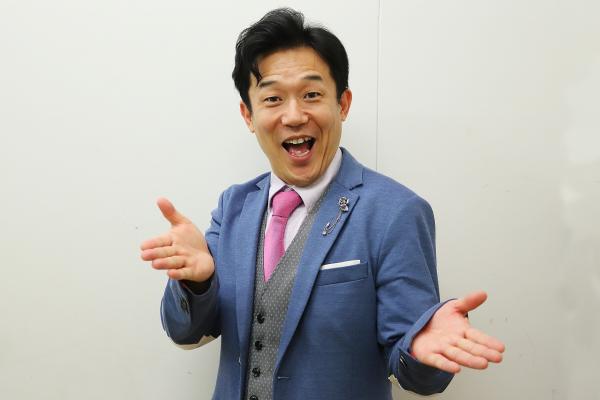 全編スマホで執筆! ペナルティ・ヒデが“泣ける”小説発表、“売れる”TVショッピングの裏話も