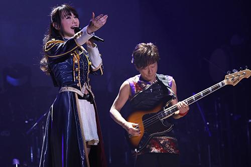 水樹奈々・7年ぶりとなった冬の全国ツアーファイナル公演公式レポート