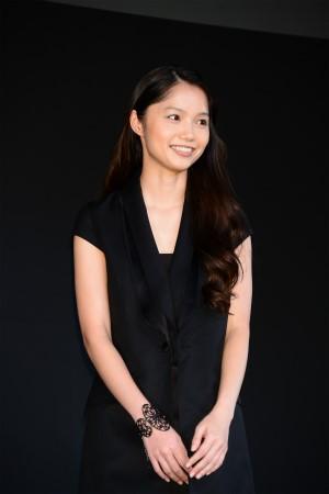 宮崎あおいが初めてシャンプーのCMに出演