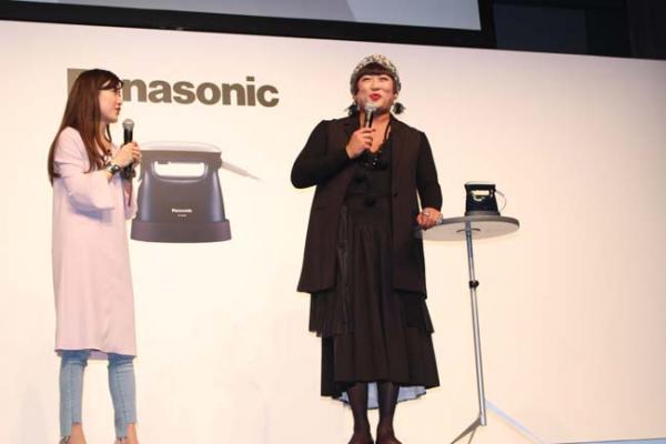 ロバート秋山 YOKO FUCHIGAMIとして自身のボヤきを代弁