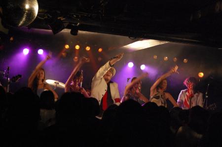 歌謡ロックバンドfrAgile(フラジール)5・14発売「銀河夜光」のPVがグッとくるワケ