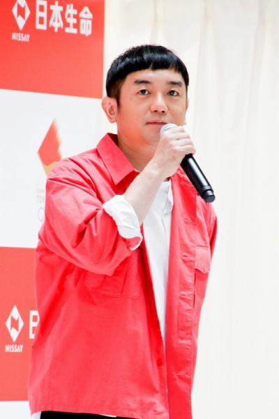 ゆずや綾瀬はるかも聖火ランナーとして走る? ロバート秋山は「ずっと聖火を追っている人」に