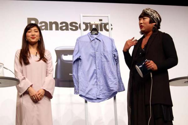 ロバート秋山 YOKO FUCHIGAMIとして自身のボヤきを代弁