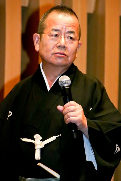 「5時間半かからないように」桂文珍、吉本興業の会見を揶揄?