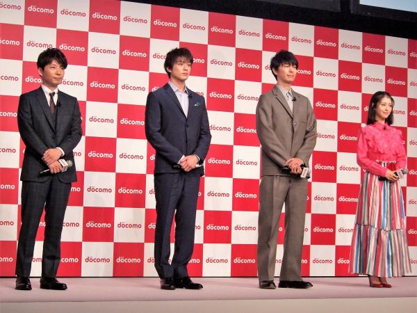 こんなかわいい3人見たことない! 星野源が新田真剣佑、長谷川博己、浜辺美波をプロデュース?