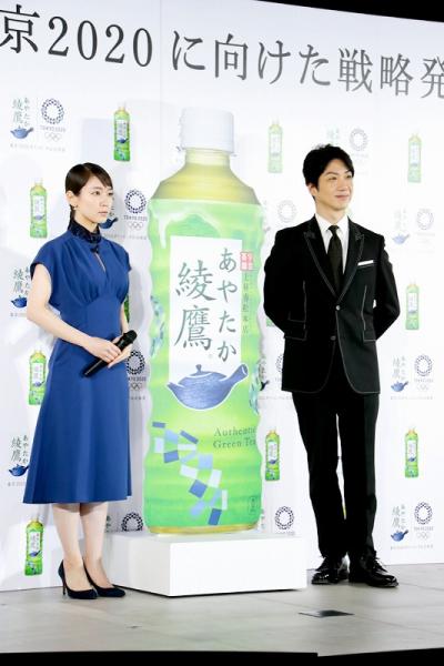 「結婚指輪を見せているみたい」吉岡里帆、自身のリラックス法明かす